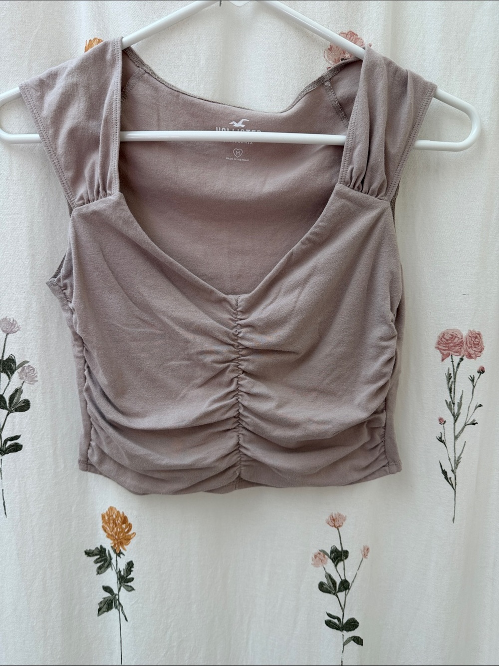 Hollister Dusty Mauve Ruched V-Neck Crop Tank